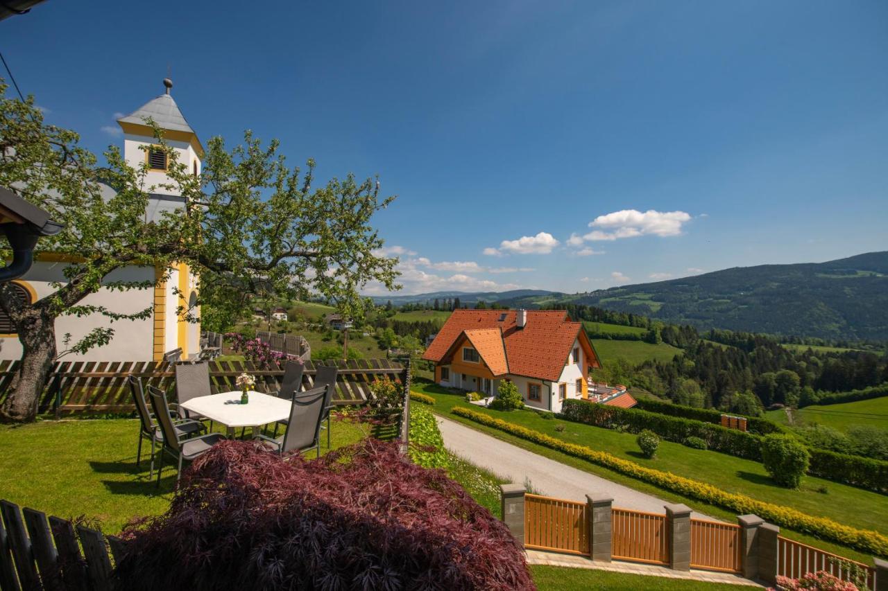 Ferienwohnungen Perhofer Birkfeld Exterior foto